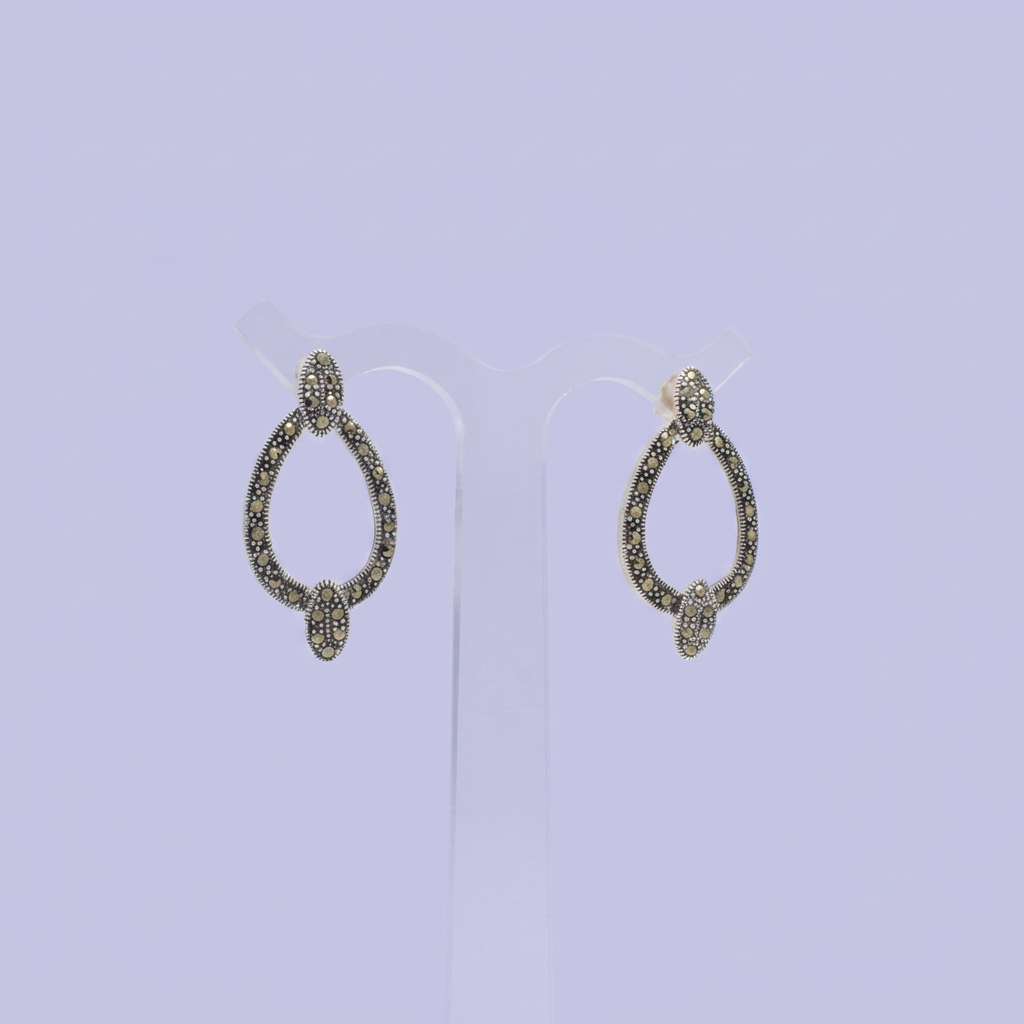 Coordinado de Plata .925 Estilo Elegante con Eslabón Gota Incrustados de Marquesitas mod. 3156