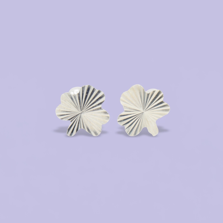 Broquel de Plata .925 Trébol de corazones mod. 2533
