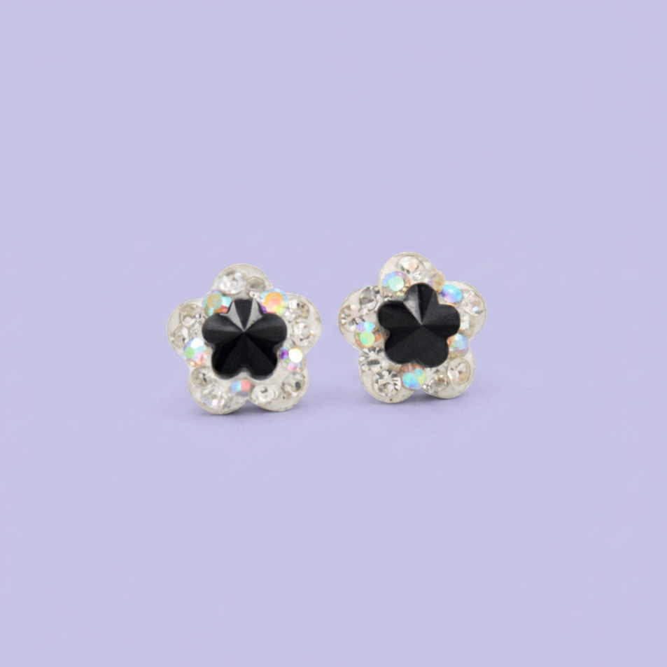 Arete de Plata .925.  Flor Negra Incrustación de Zirconia mod. 3194