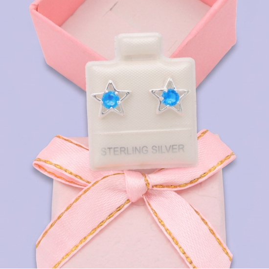 Broquel de Plata .925  Estrella con Zirconia Azul Celeste mod. 3066
