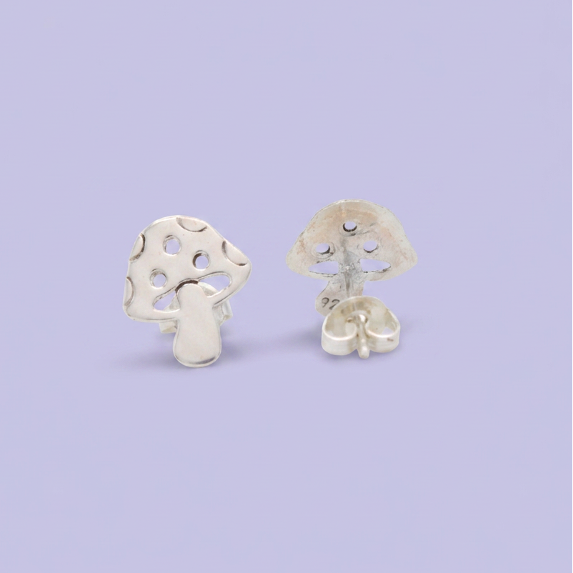 Arete de Plata .925 con Diseño de Hongo Liso y Calado mod. 2964