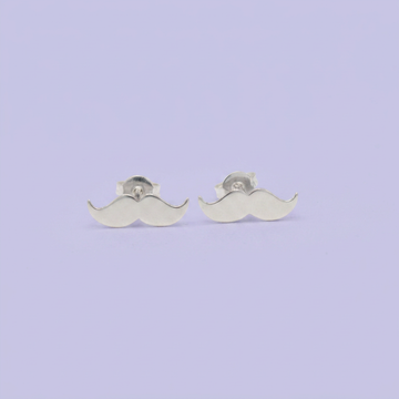 Arete de Plata .925  con Diseño de Mostacho Liso mod. 2966