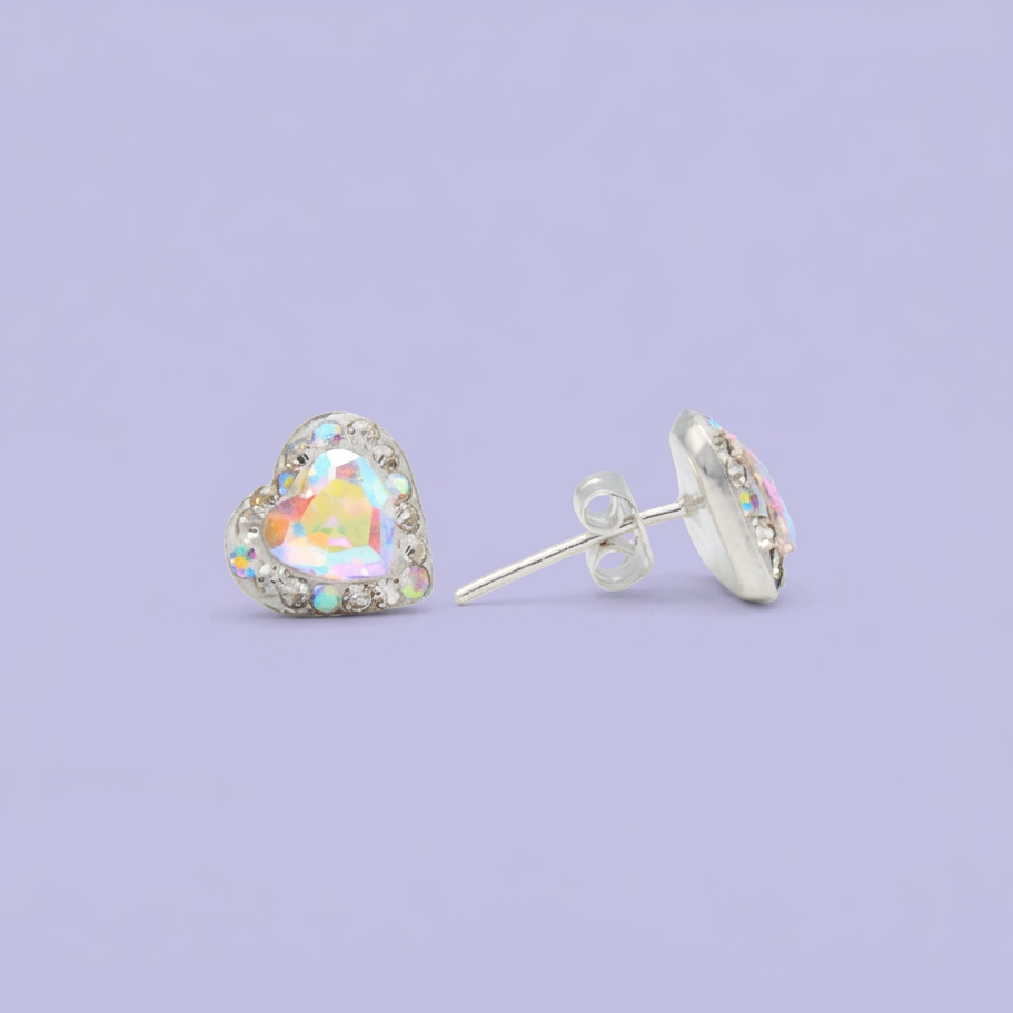 Arete de Plata .925. Corazón Blanco Elegante con Incrustación de Zirconias mod. 3166