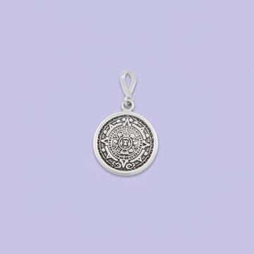 Dije de Plata .925 con Forma Pequeña Redonda y Figura del Sol Azteca mod. 2999