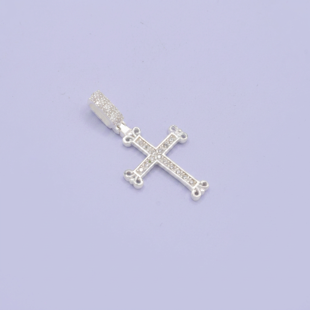 Dije de Plata .925 Cruz Delgada con Puntas en Doblés Incrustada de Zirconias mod. 2874