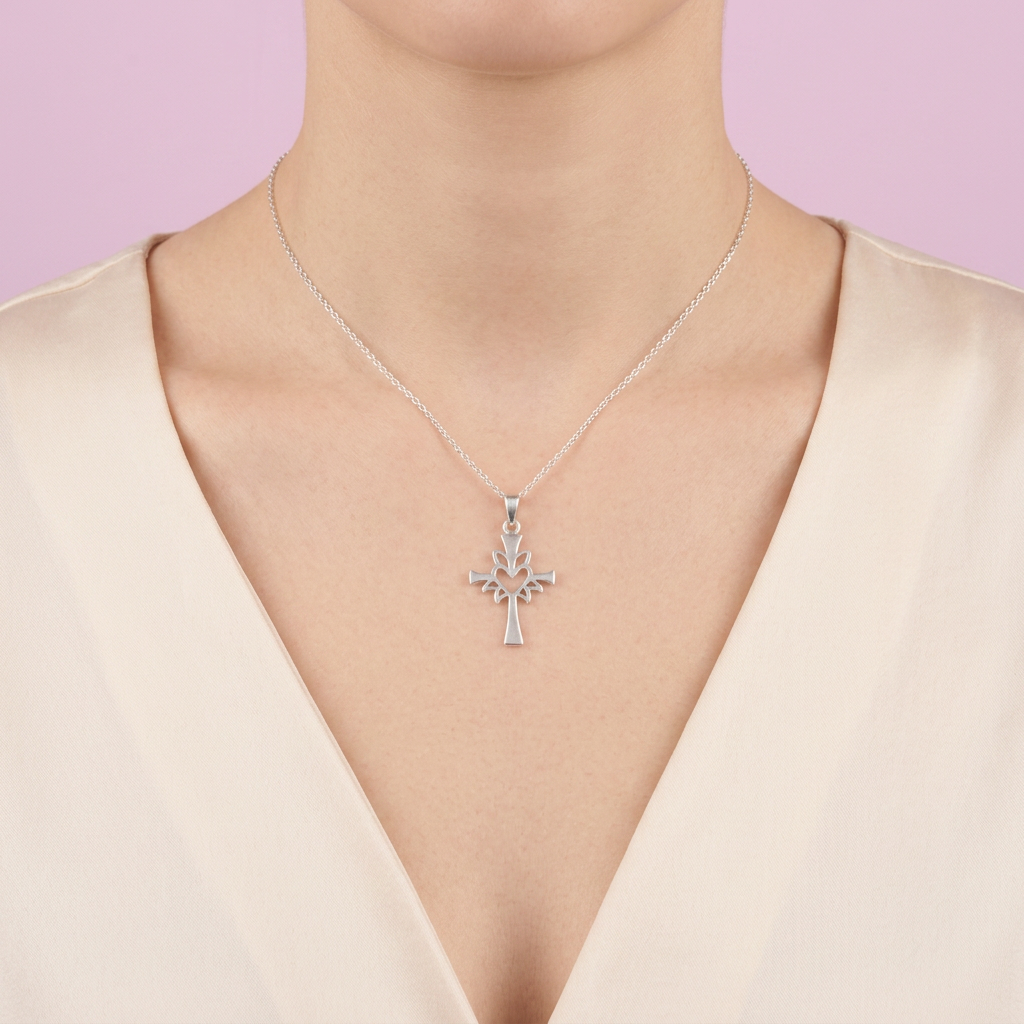 Dije de Plata .925 Cruz Fina con Calado de Corazón mod. 2994