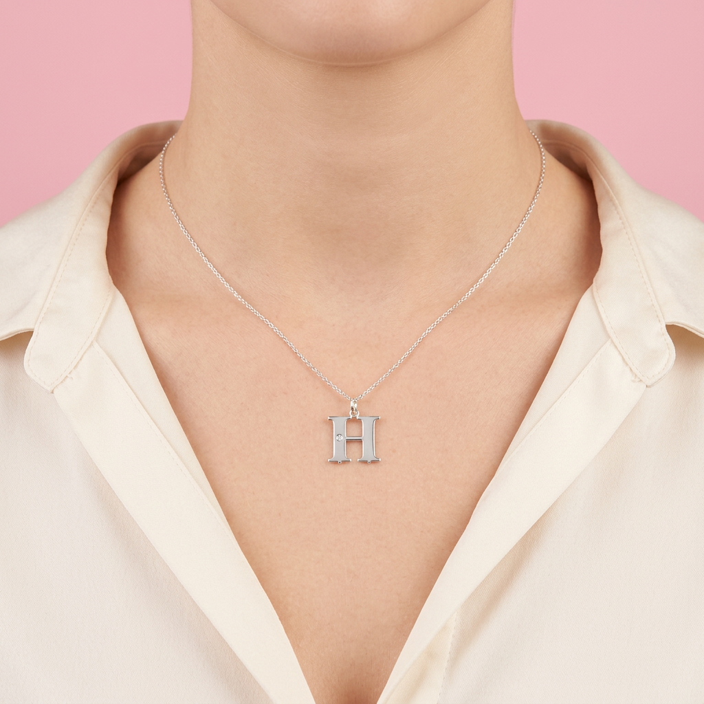 Dije de Plata .925 Letra H Lisa con Zirconias mod. 2205