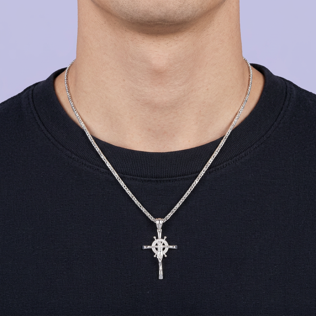 Dije de Plata .925 Cristo con Incrustación de Zirconias mod. 2602