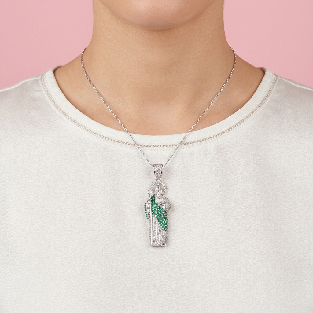 Dije Bulto de Plata .925 San Judas con Zirconias de Tono Verde mod. 2543