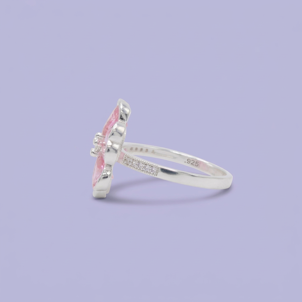 Anillo de Plata .9025 Diseño de Flor de Trebol con Zirconia Rosita mod. 2793