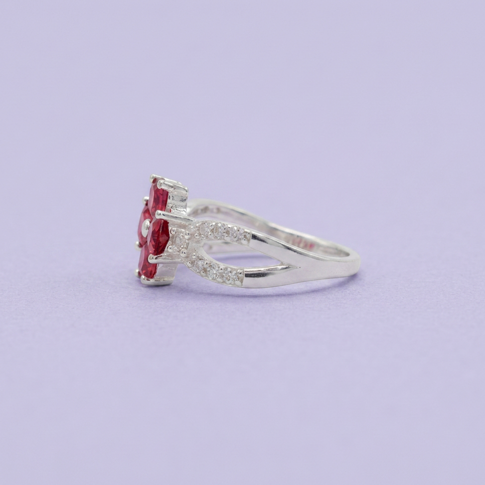 Anillo de Plata .9025 Diseño de trebol Rosa mod. 2801