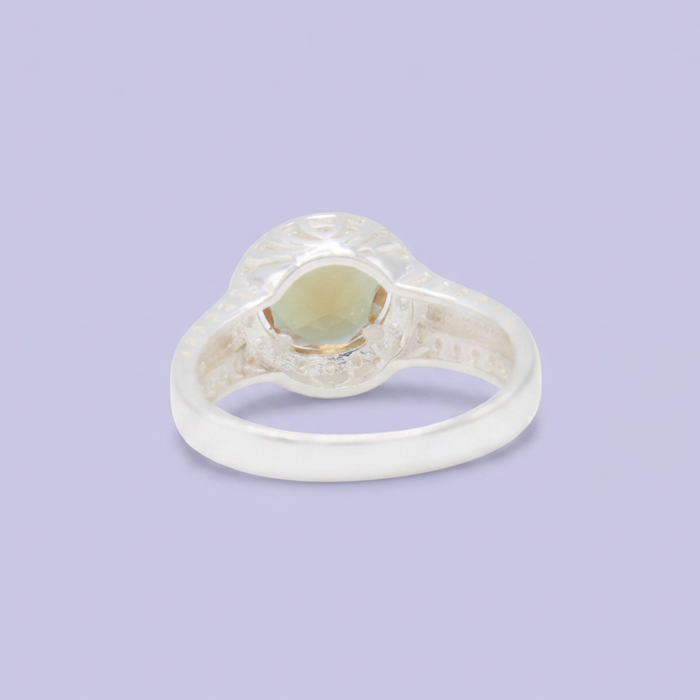 Anillo de Plata .925 Circular Verde Olivo e Incrustación de Zirconias mod. 3127
