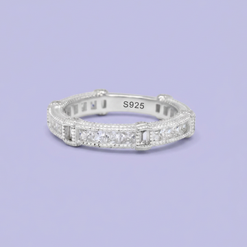 Anillo de Plata .925 Churrumbela Con Réctangulos e Incrustación de Zirconias mod. 3121