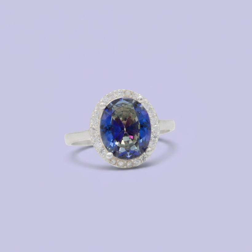 Anillo de Plata .925  Imperial Oval Azul Marino con Incrustación de Zirconias mod. 3143