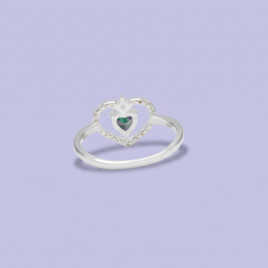 Anillo de Plata .925  Corazón Calado con Incrustación de Zirconia Color Topacio Místico  mod. 3135