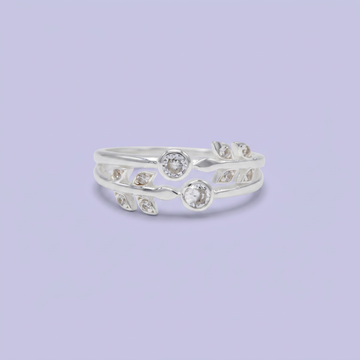 Anillo de Plata .925  con Diseño de Doble Línea con Hojas de Zirconia Blanca mod. 3120