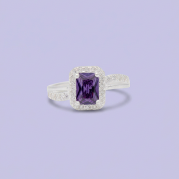 Anillo de Plata .925  Rectangular y Linea en S con Zirconia Morada mod. 3126