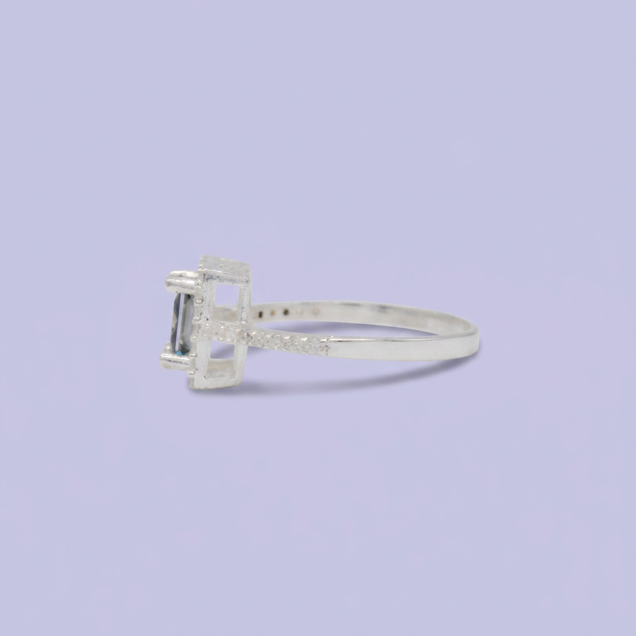 Anillo de Plata .925 Cuadrado Topacio con Incrustación de Zirconia mod. 3146