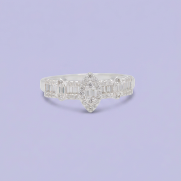 Anillo de Plata .925 Con Diseño de Corte Baguette y Capullo de Zirconia mod. 3119