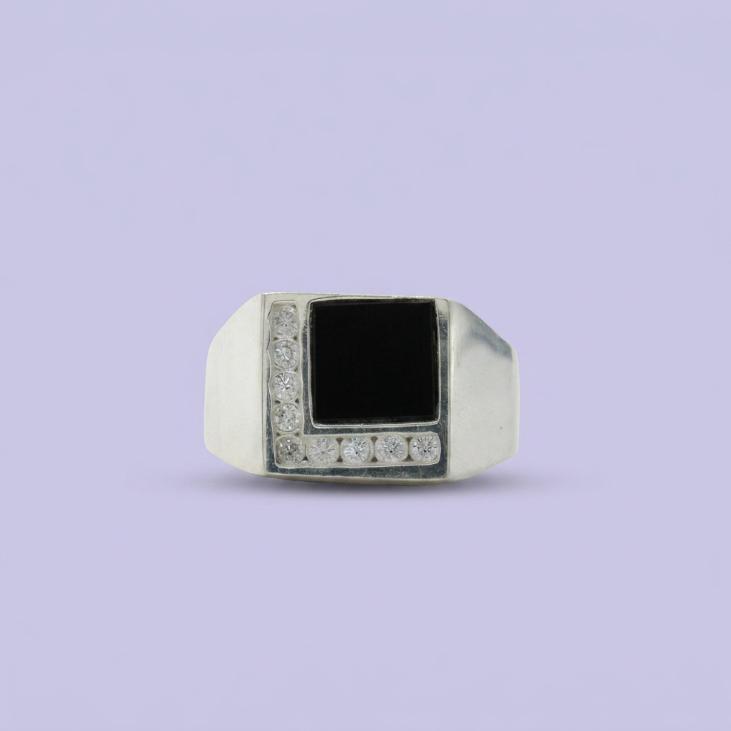 Anillo de Plata .925 Cuadrado y Detalles Laterales mod. 2467