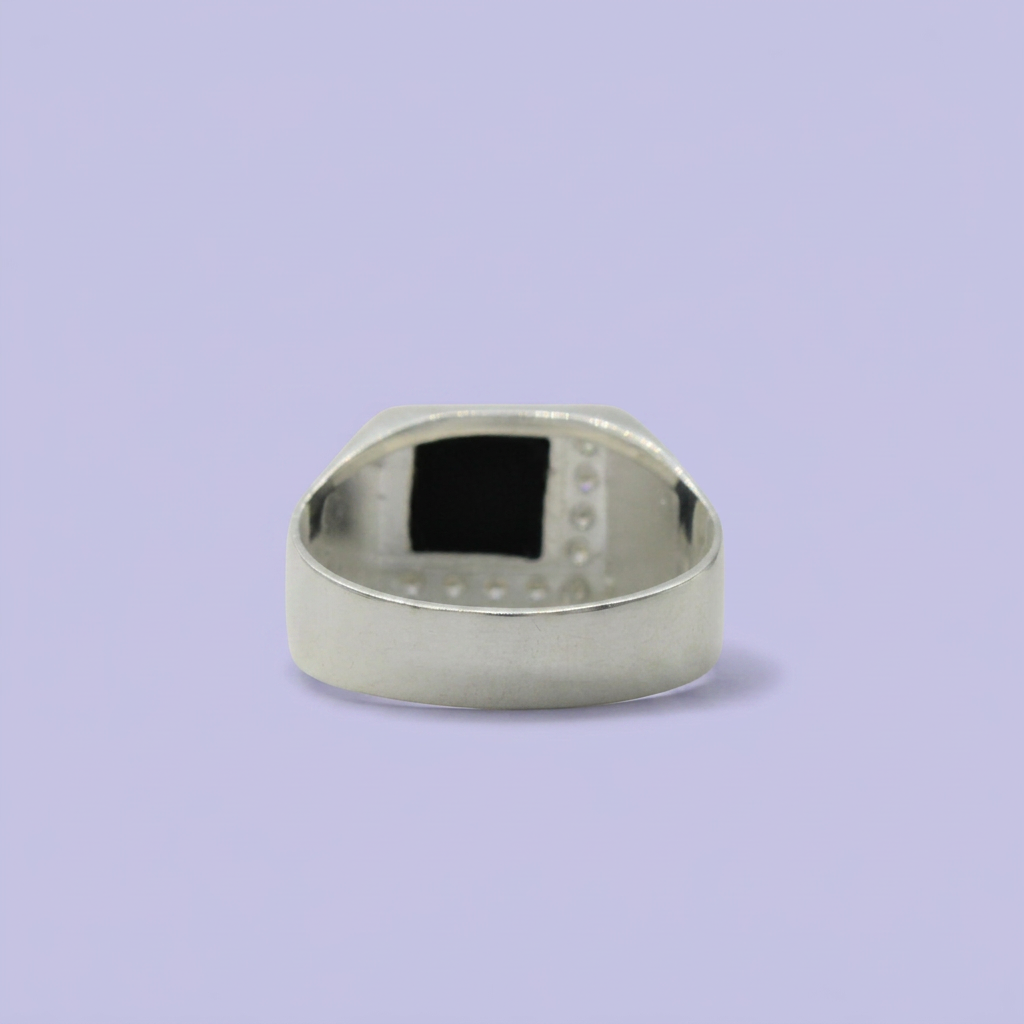 Anillo de Plata .925 Cuadrado y Detalles Laterales mod. 2467