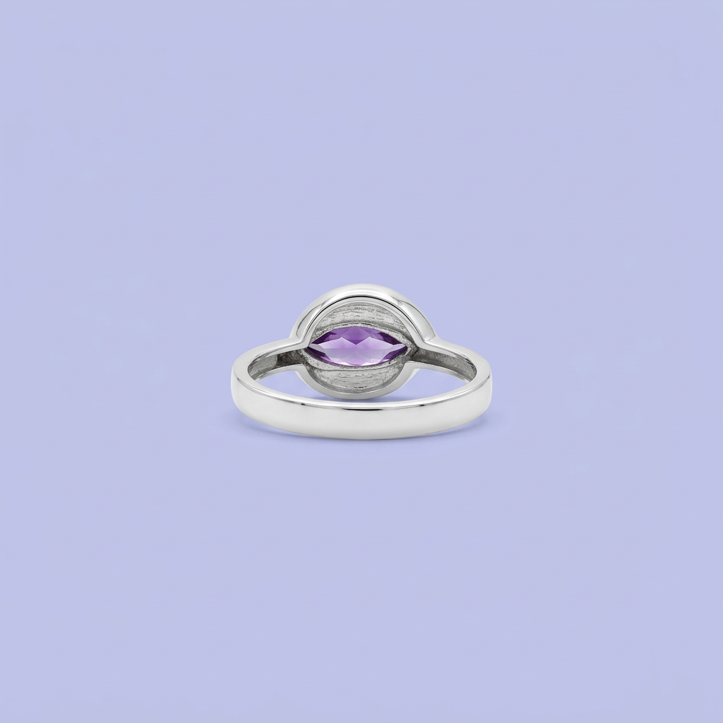 Anillo de Plata .925 Corte Marquesa de Zirconia Morada mod. 2256