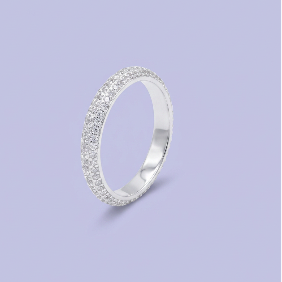 Anillo de Plata .925  Churumbela con Diseño de Zirconia Blanca en sus Bordes mod. 3098