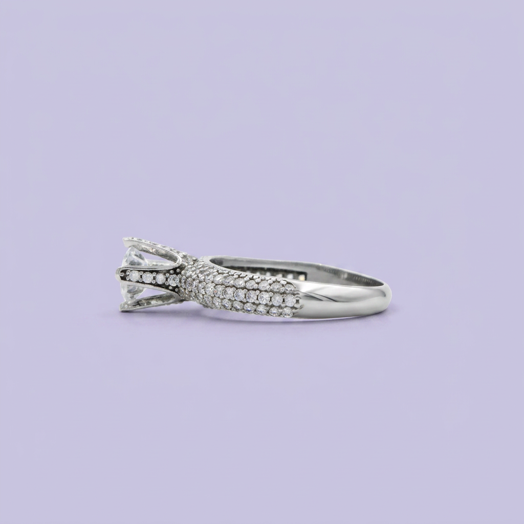 Anillo Solitario de Plata .925 Pavé Grueso con Zirconia Central mod. 2420