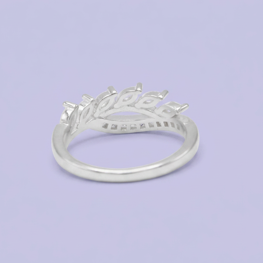 Anillo de Plata .925 con Diseño Rama y Linea Curva con Zirconia mod. 3095