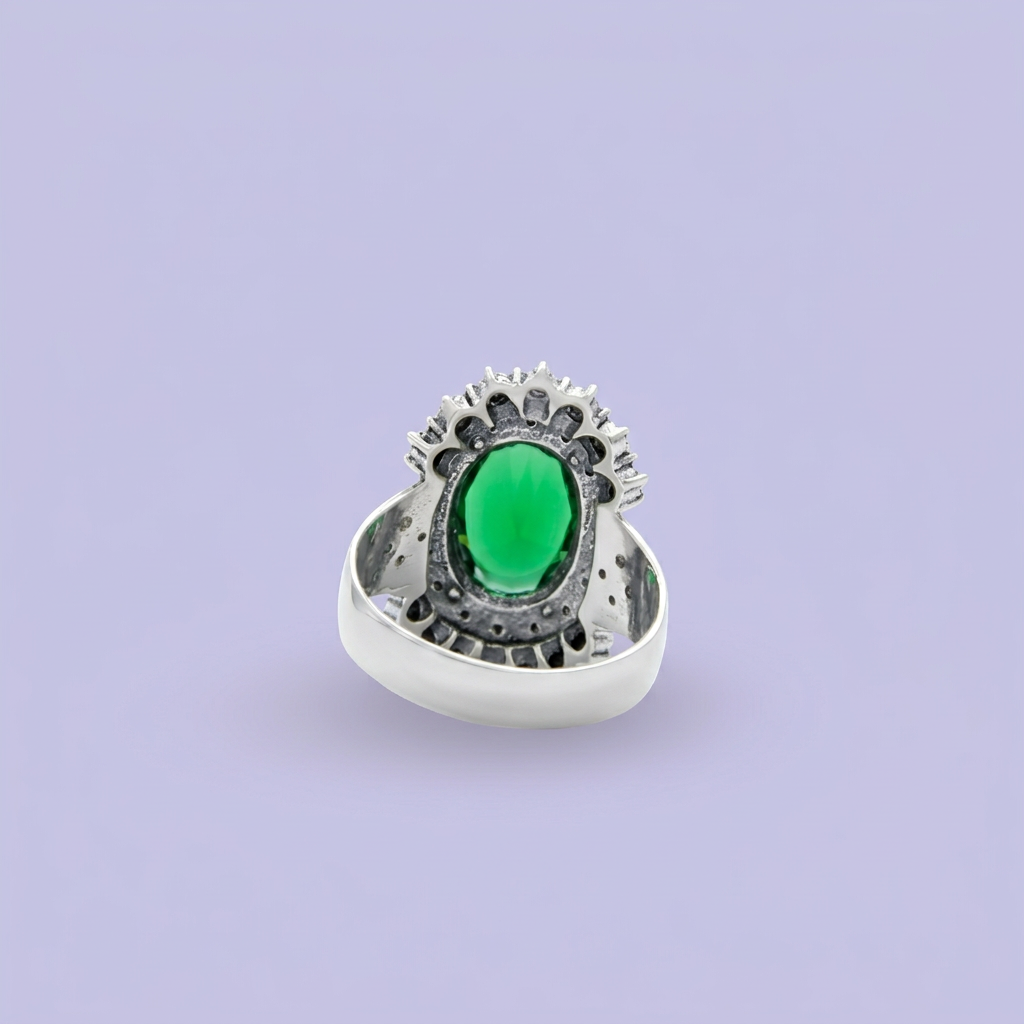 Anillo de Plata .925. Gran Arreglo de Marquesitas con Zirconia Verde mod. 2258