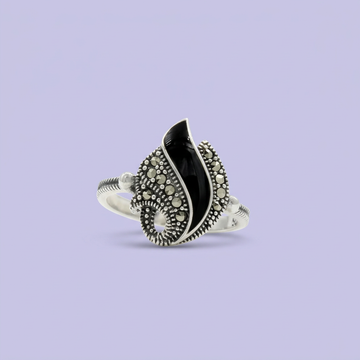 Anillo de Plata .925 Diseño Gota con Ónix mod. 2246