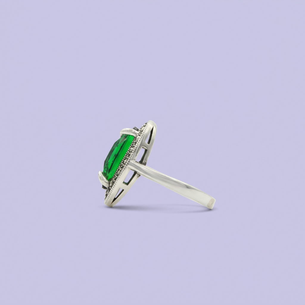 Anillo de Plata .925 Corte Marquesa Decorado con Marquesitas mod. 2257