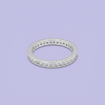 Anillo de Plata .925 Elegante con Incrustacion de Zirconias Blancas mod. 2929