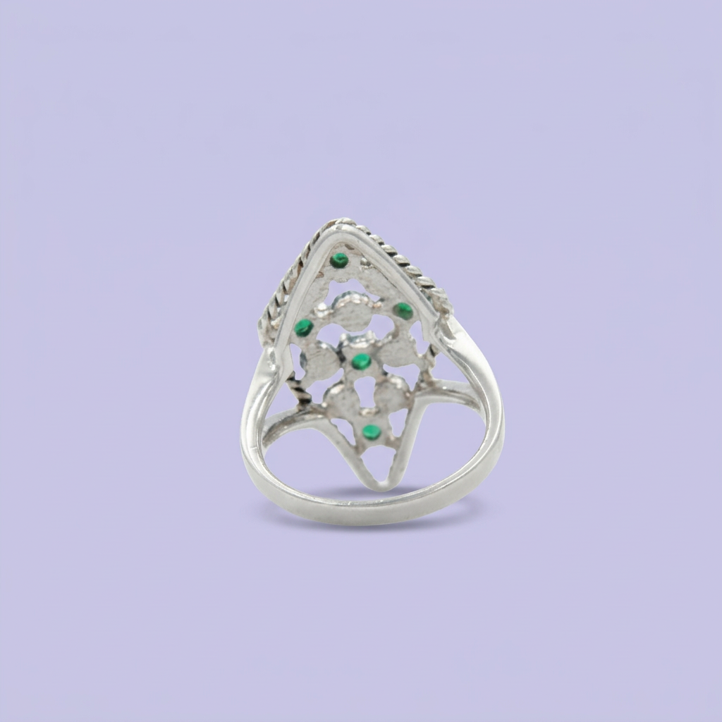 Anillo de Plata .925 Diseño Rombo con Destellos Verdes mod. 2259