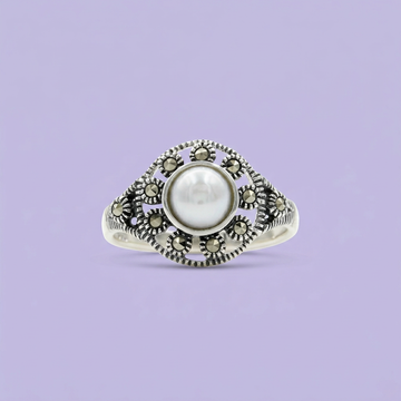 Anillo de Plata .925 Centro de Perla con Aro de Marcasitas mod. 2252