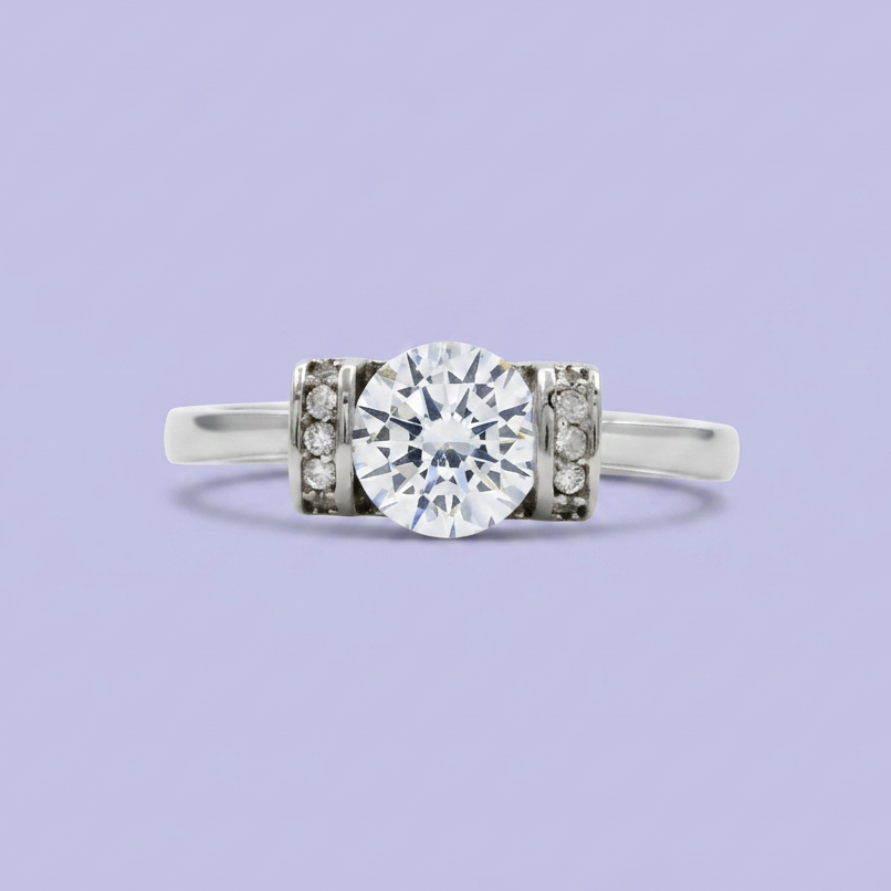 Anillo Solitario de Plata .925 Zirconia con Laterales Brillantes mod. 2419