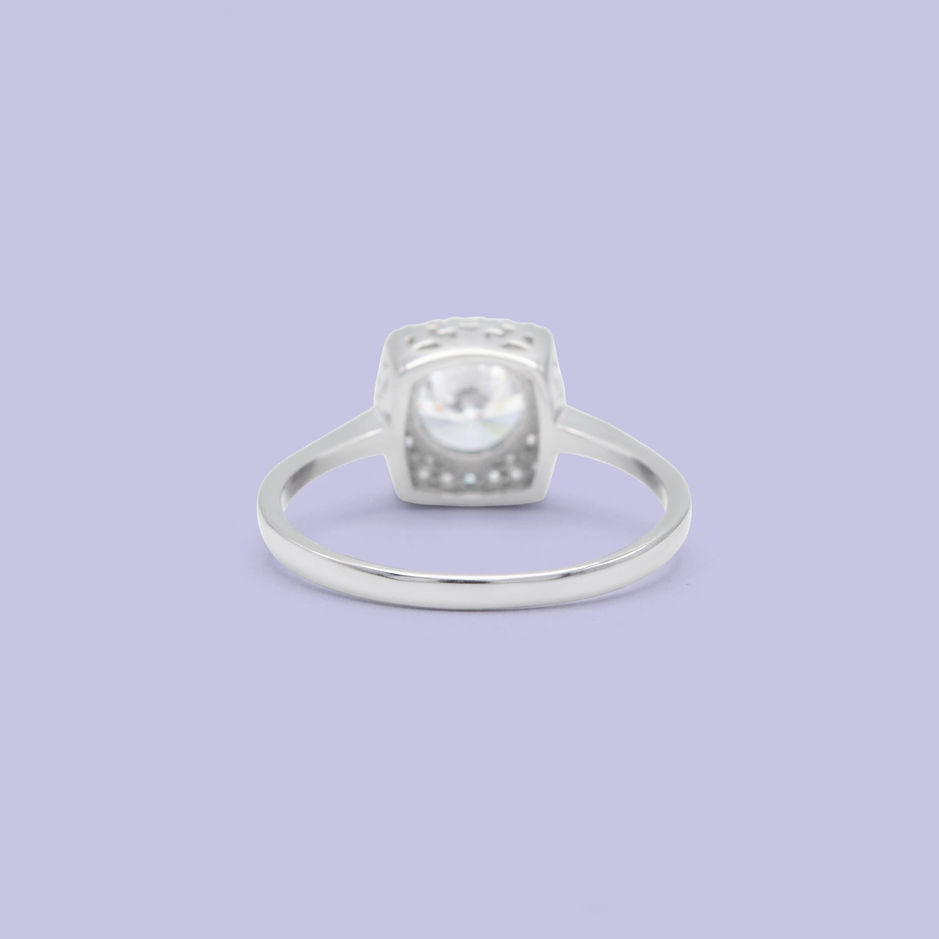 Anillo de Compromiso plata .925 con Zirconia Central Cuadrada mod. 2708