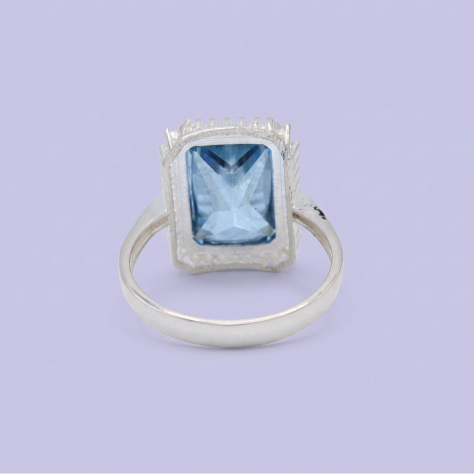 Anillo de Plata .925 Diseño Rectangular Grande con Zirconia Color Azul Marino mod. 3107