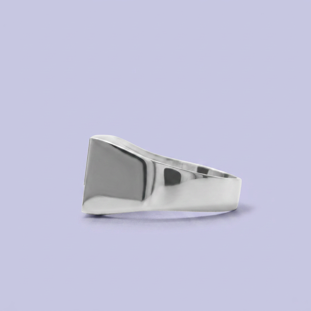 Anillo de Plata .925 Cuadrado y Detalles Laterales mod. 2467