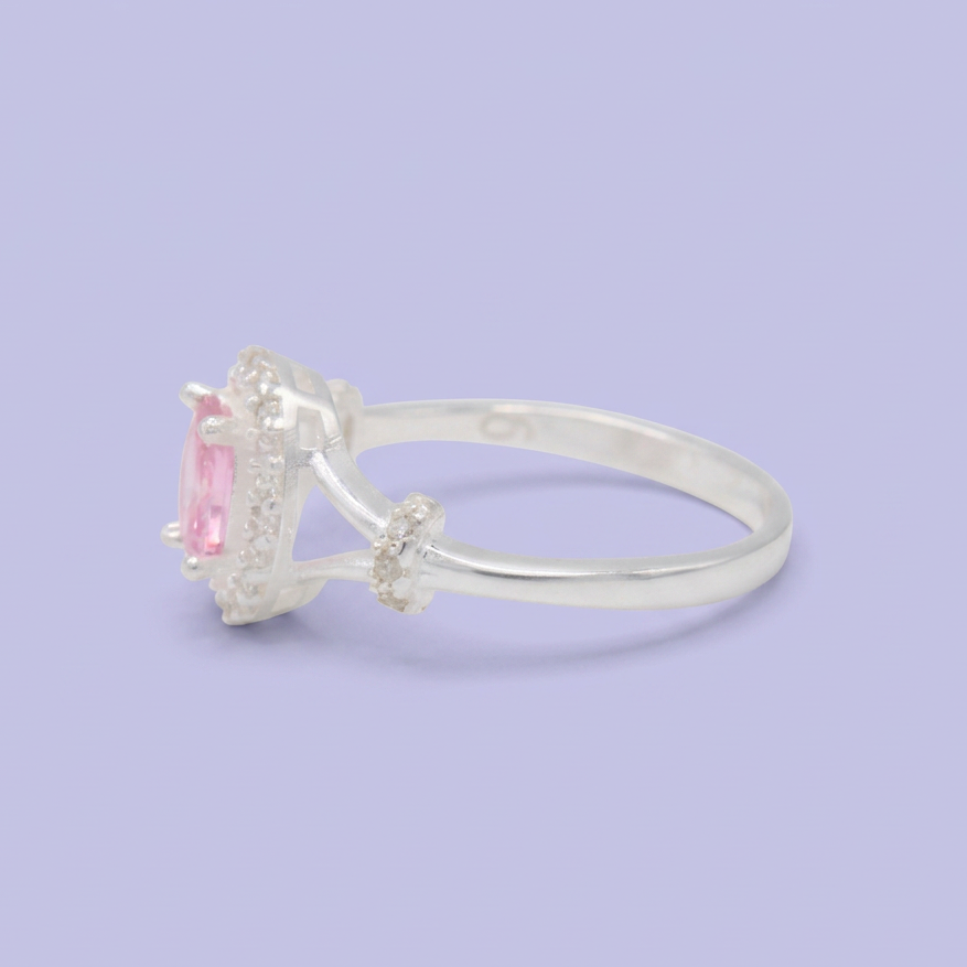 Anillo de Plata .925 con Diseño Oval y Zirconia Color Rosa Pastel mod. 3111