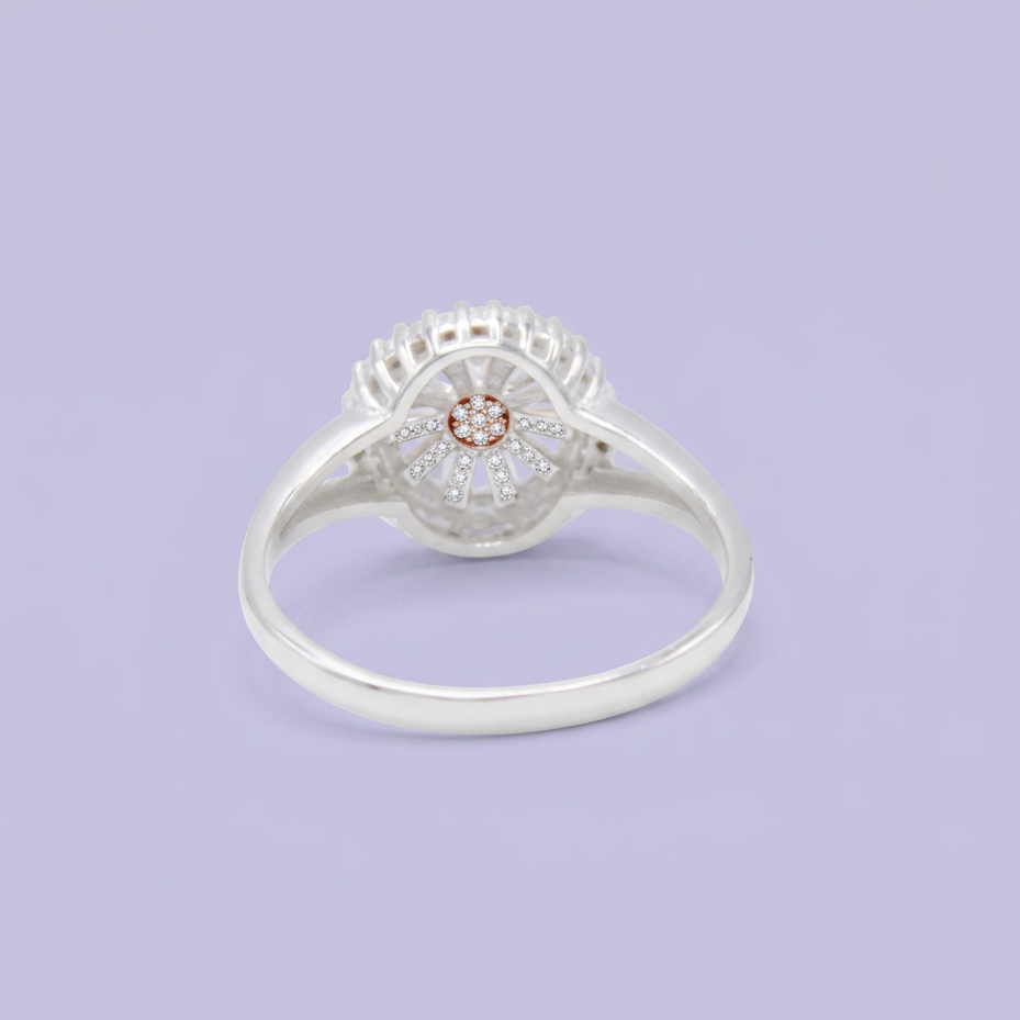 Anillo de Plata .925 con Diseño de Flor con Centro de Zirconia Marron Brillante mod. 3096