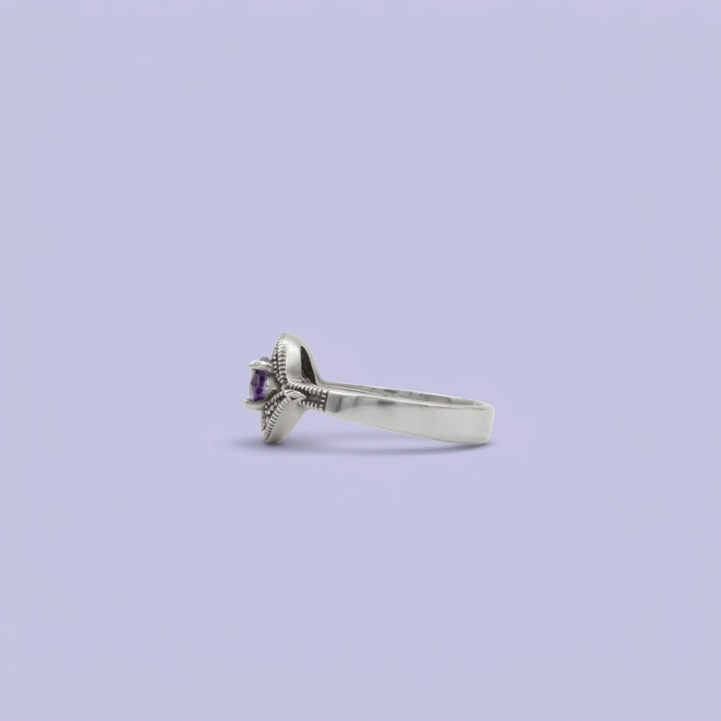 Anillo de Plata .925 Corte Marquesa de Zirconia Morada mod. 2256