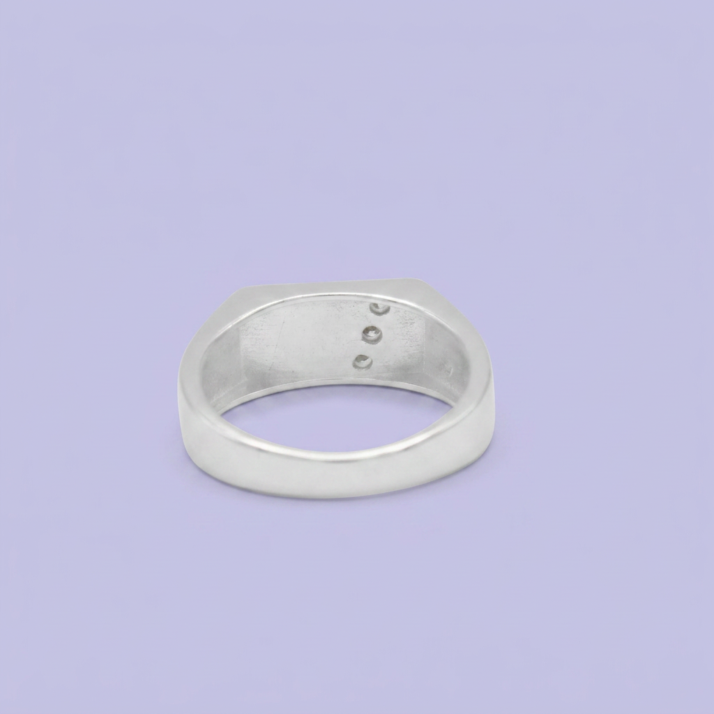 Anillo de Plata .925 Diseño Especial con Onix y Zirconias mod. 2660