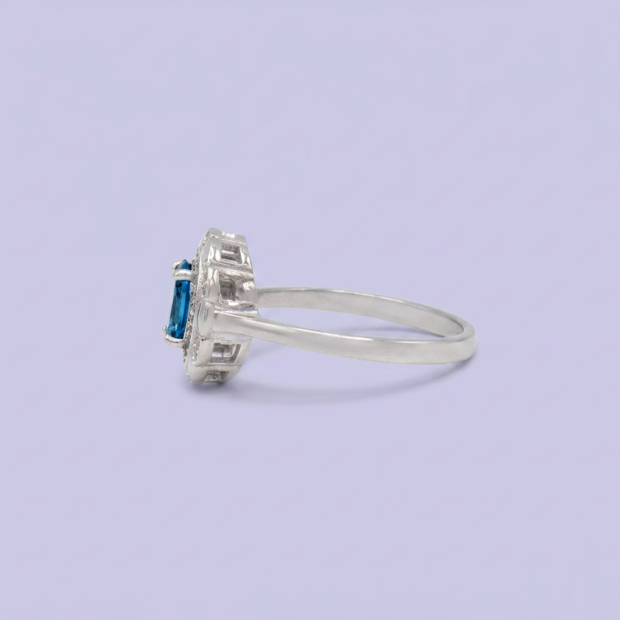Coordinado de Plata .925  Con Diseño Oval Azul Cielo e Incrustación de Zirconias mod. 2952