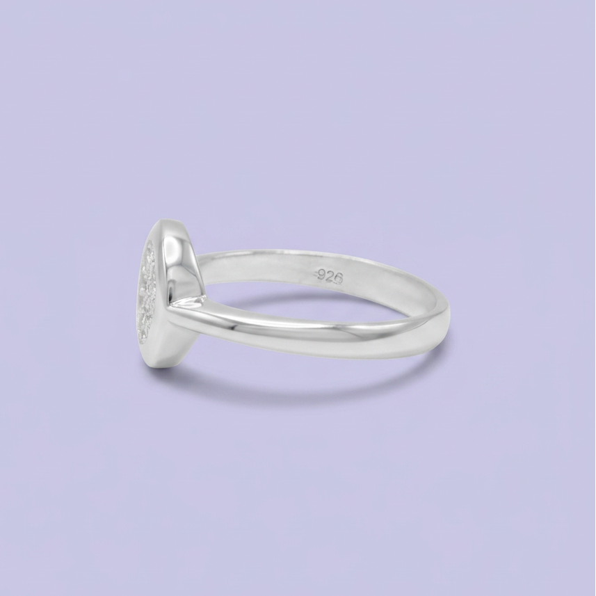 Anillo de Plata .925 con Diseño Circular y Centro de Zirconia Elegante mod. 3100