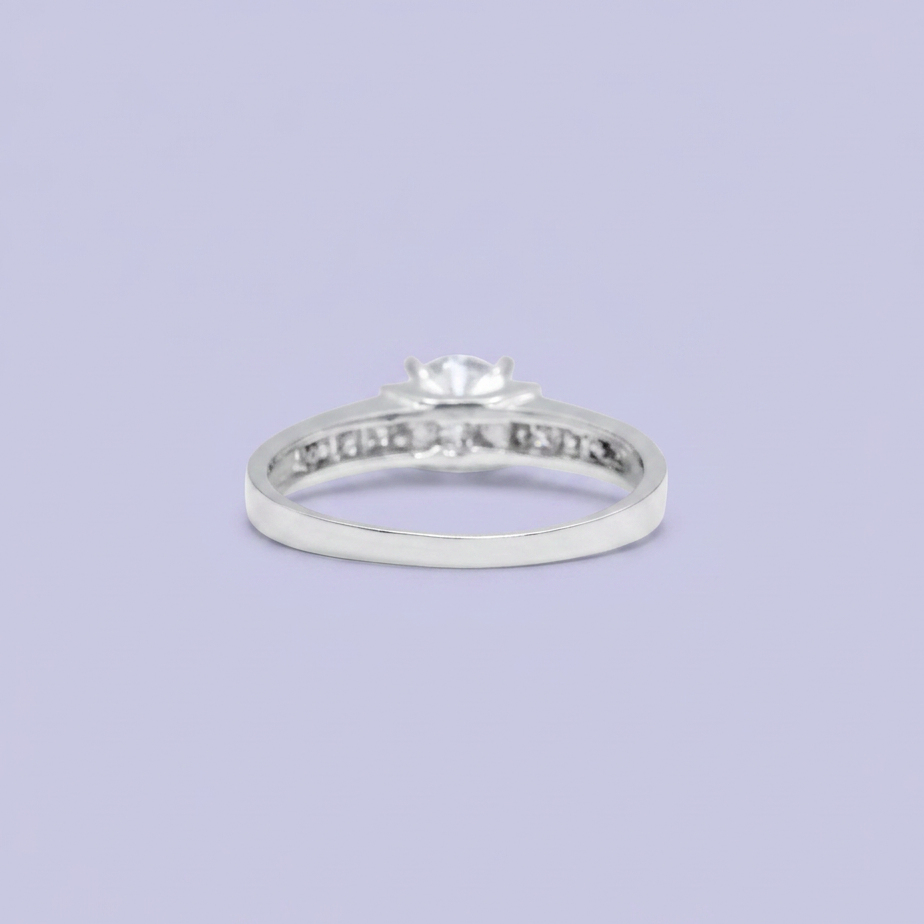 Anillo de Compromiso plata .925 con Zirconia Central y Laterales Brillantes mod. 2712