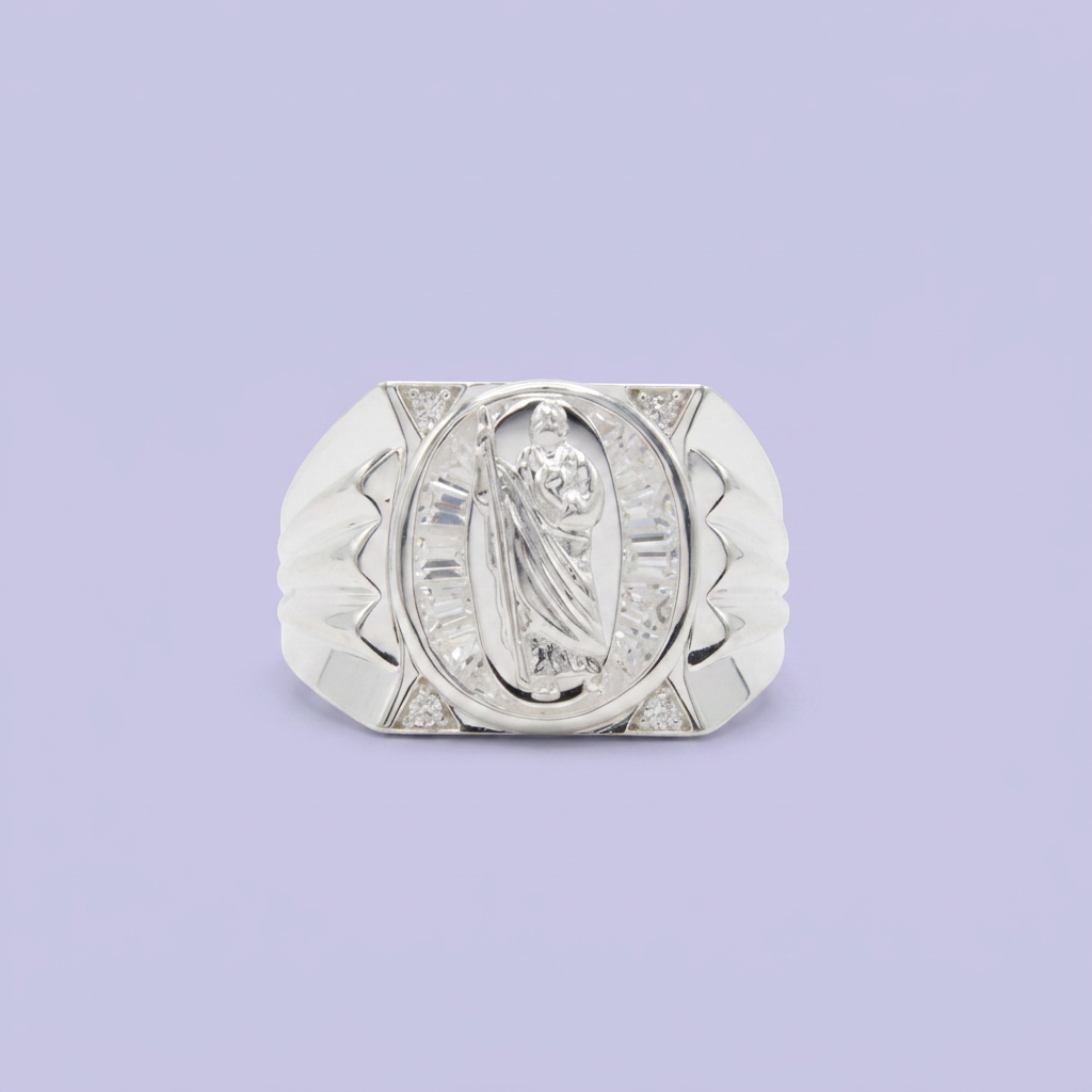 Anillo de Plata .925 con San Judas en Fondo de Zirconias Baguette mod. 2575
