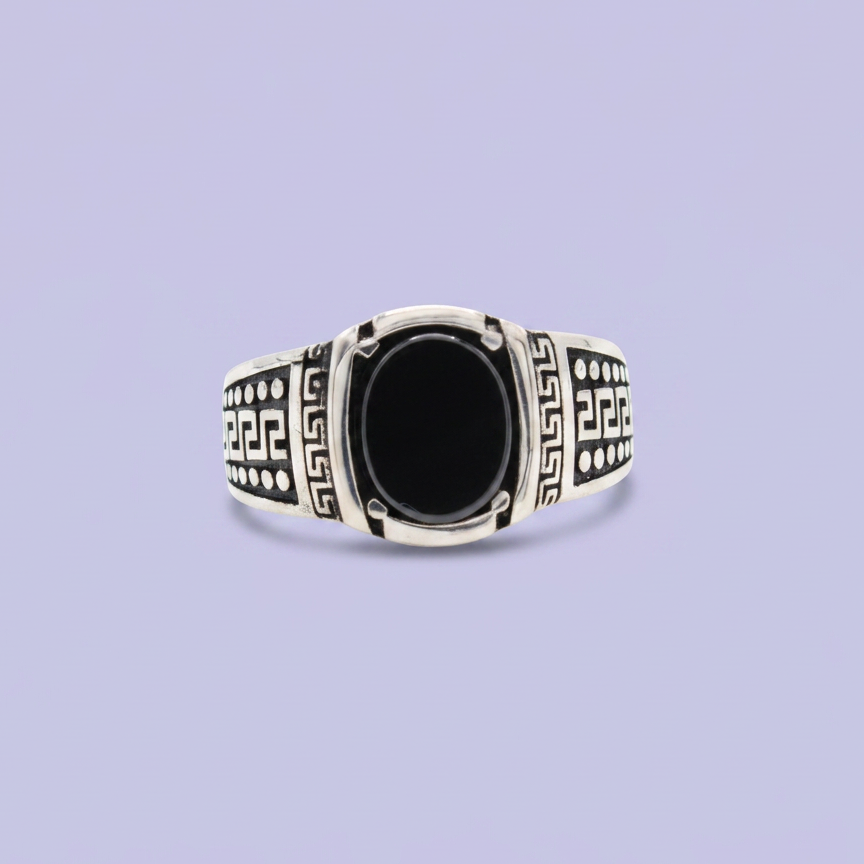Anillo de Plata .925 Diseño con Grecas y Piedra Onix mod. 2843