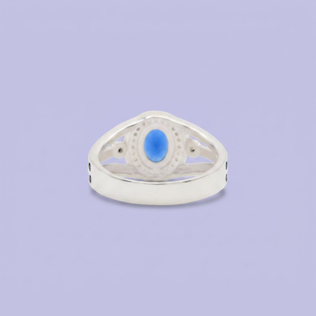 Anillo de Plata .925 Diseño Elegante con Zirconia Azul Marino en Bisel Brillante mod. 2579
