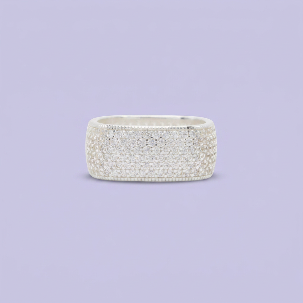 Anillo de Plata .925 Diseño Cuadrado Incrustado con Zirconias Finas mod. 2573